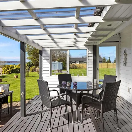 Gorgeous In With Wifi Ferienhaus